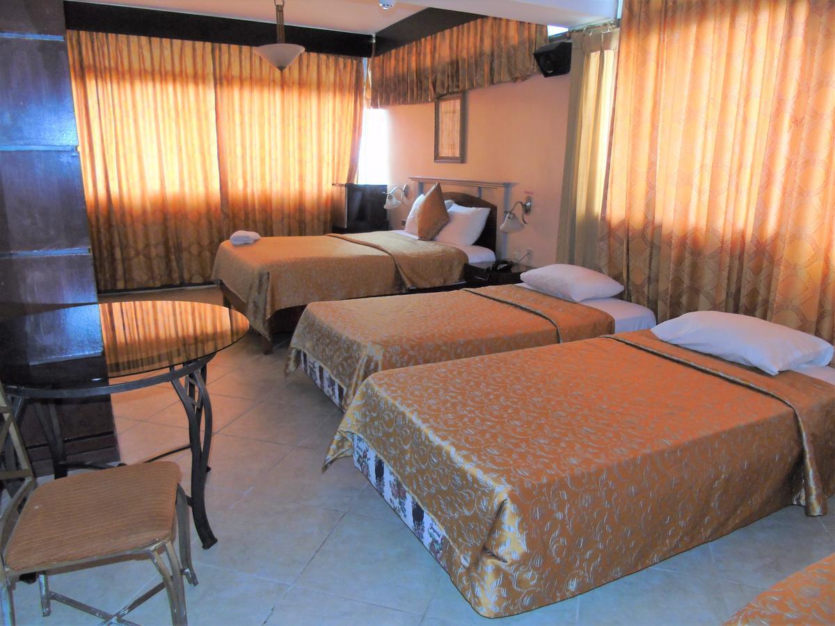 גוויאקיל Hotel Malecon Inn מראה חיצוני תמונה