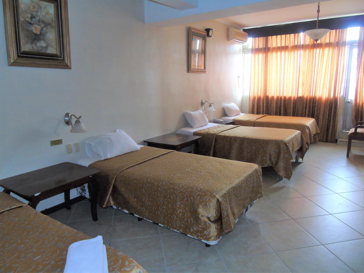 גוויאקיל Hotel Malecon Inn מראה חיצוני תמונה