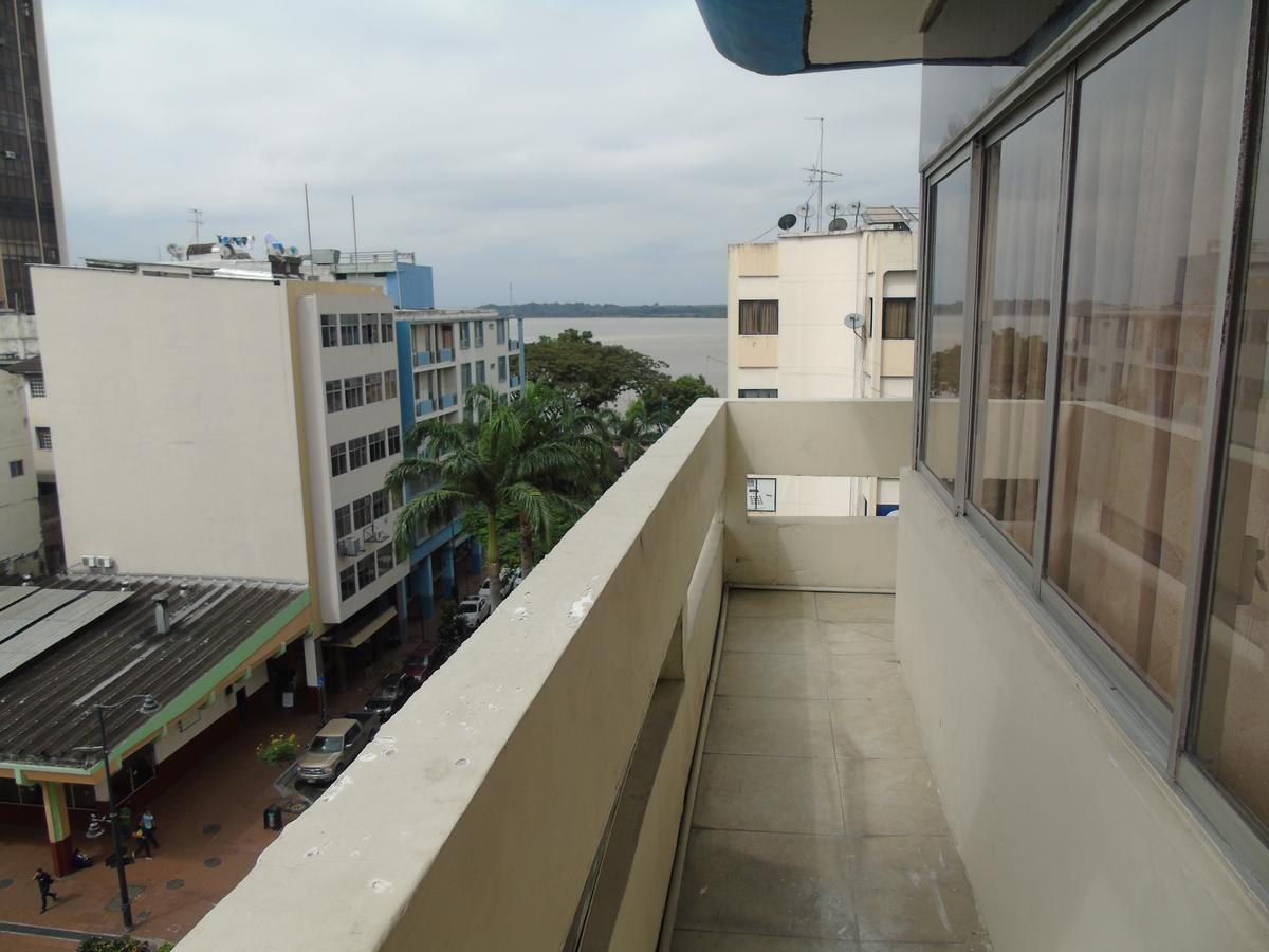 גוויאקיל Hotel Malecon Inn מראה חיצוני תמונה