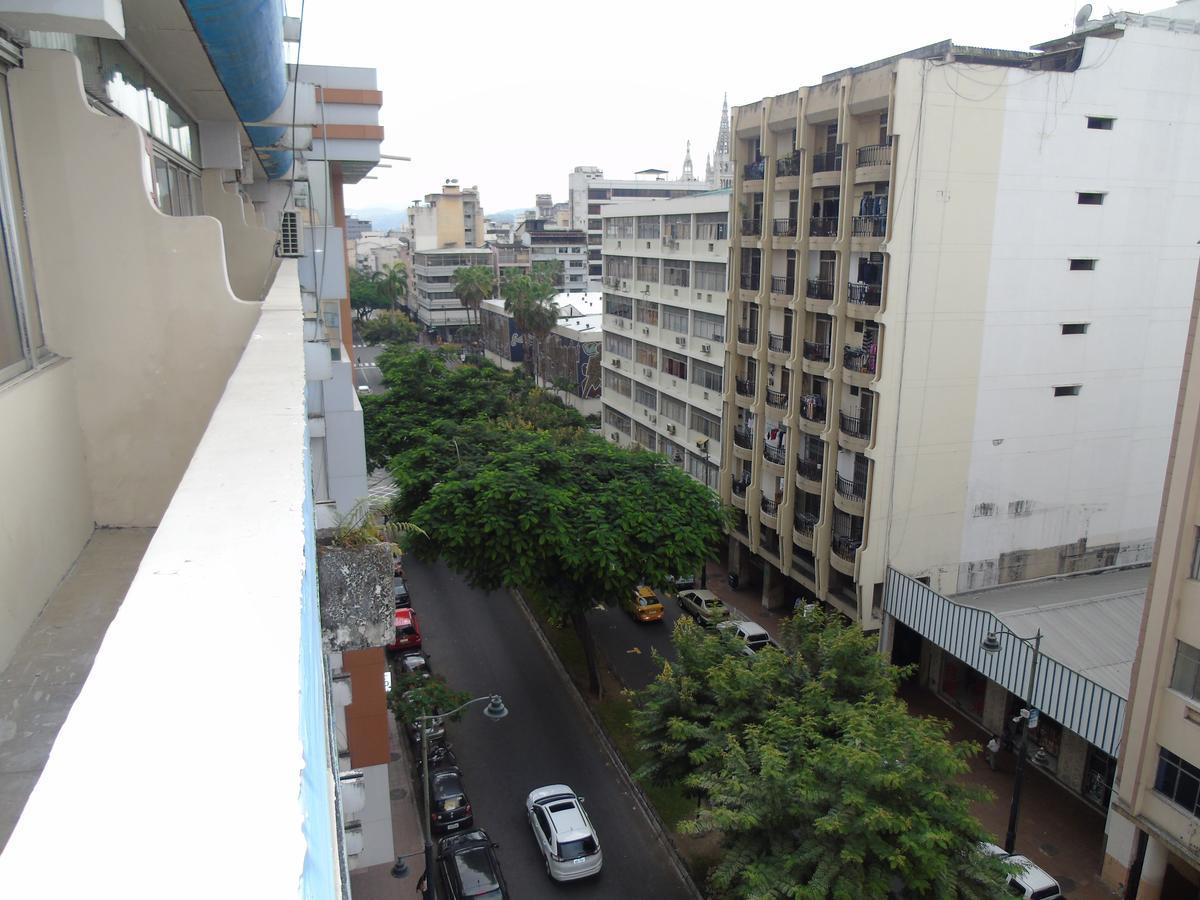 גוויאקיל Hotel Malecon Inn מראה חיצוני תמונה