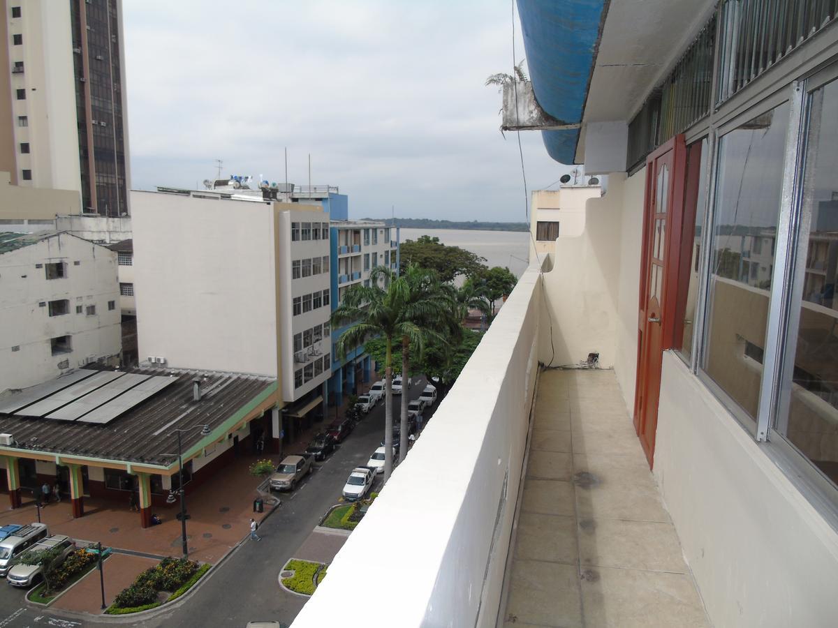 גוויאקיל Hotel Malecon Inn מראה חיצוני תמונה